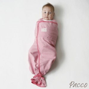 Baby pucken mit einem Tuch oder Pacco Pucksack?
